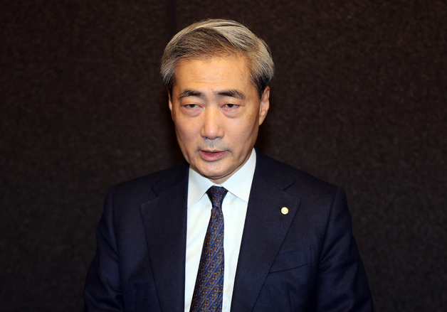 FT "신현송 한은 총재, 이 시대 가장 중요한 중앙은행가" 극찬