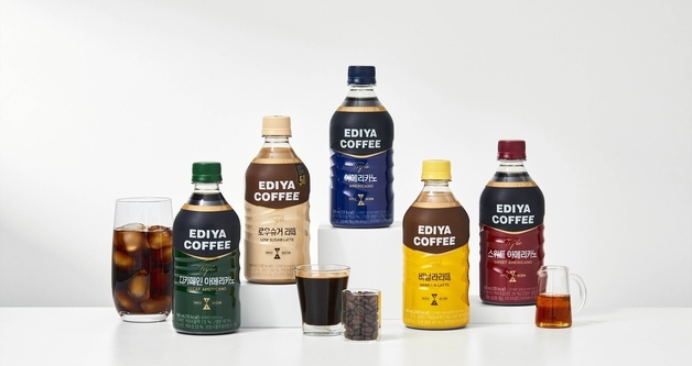 이디야커피, '트리플' PET 커피 확장…저당·디카페인 신제품 출시