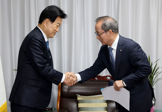 정동영 장관,  박인준 한국종교인평화회의 대표회장 예방