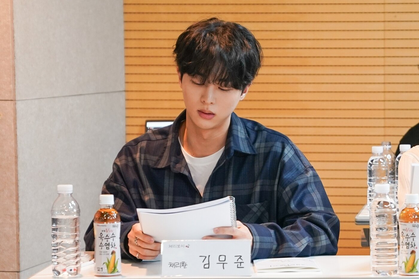 본문 이미지 - 영화 '체리보이' 대본 리딩