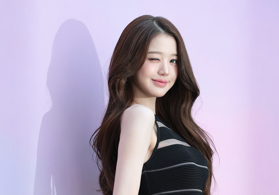 장원영, 윙크 플러팅