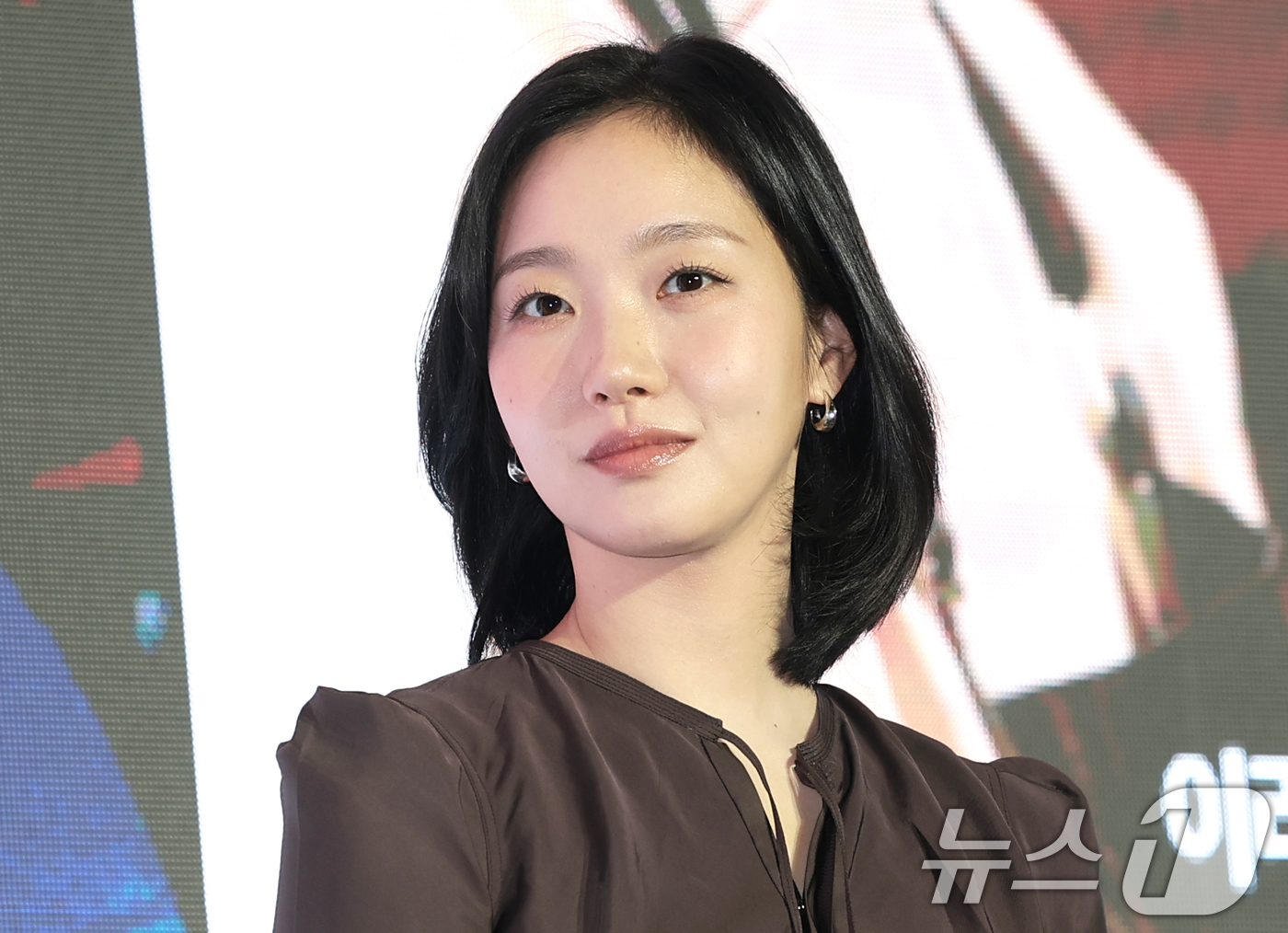 (서울=뉴스1) 권현진 기자 = 배우 김고은이 23일 서울 성수동 앤더슨씨에서 열린 커피 브랜드 ‘네스프레소’의 ‘버츄오 월드 미디어 데이’ 행사에서 매력을 발산하고 있다. 202 …