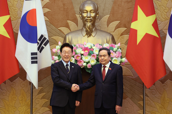 李대통령, 베트남 국회의장 면담…"한국기업 경영활동 지원 부탁"
