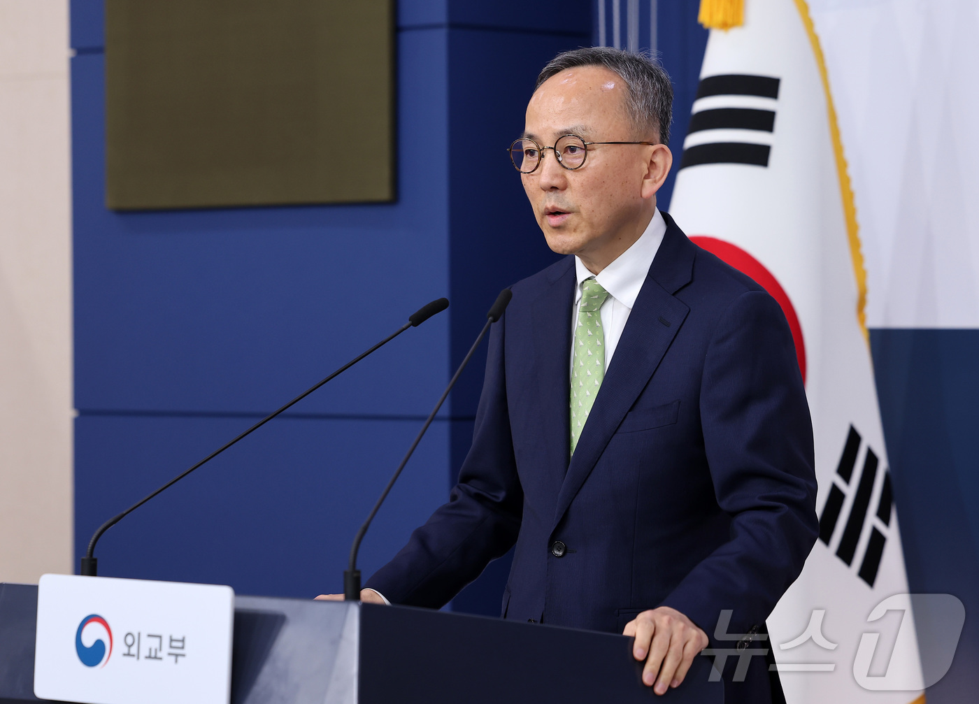 (서울=뉴스1) 김성진 기자 = 박일 외교부 대변인이 23일 서울 종로구 정부서울청사에서 정례브리핑을 하고 있다. 2026.4.23/뉴스1