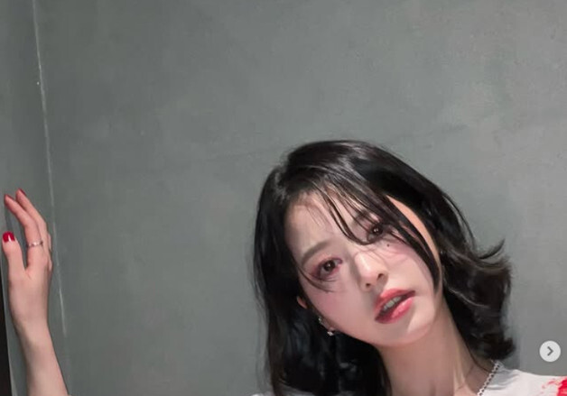 "꿈 현실됐다"…장다아, '살목지' 흥행 공약 이행…피칠갑 섬뜩 비주얼