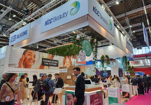 "건자재·도료로 버텼다"…KCC, 실리콘 부진 불구 반등 기대[줌인e종목]