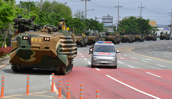 안전 운행하는 KAAV