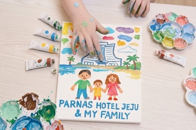 애들은 아~싸, 부모는 휴~ 쉴맛…우리가족 '호캉스' 어느 방 잡을까