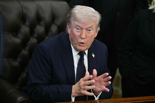 트럼프 "이란 협상 재촉 말라…'핵 저지' 영구적 합의 원해"(종합)