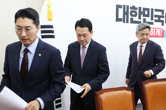 현안 브리핑 마친 장동혁