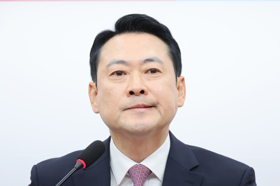 국힘 당협위원장 28명 "장동혁 흔들기 그만…선거 망치는 해당 행위"