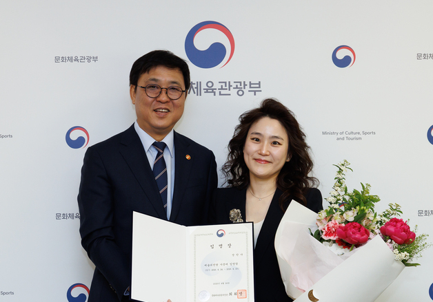 장한나, 예술의전당 역대 최연소 사장 취임…"더 열린 공간 되도록 할 것"