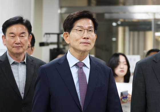 김문수 '선거법 위반' 1심 벌금 50만원 선고