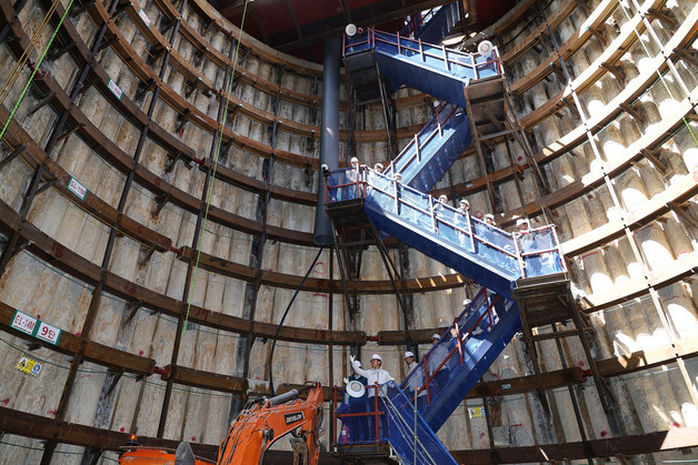 빗물배수터널 공사 현장 점검하는 오세훈 시장