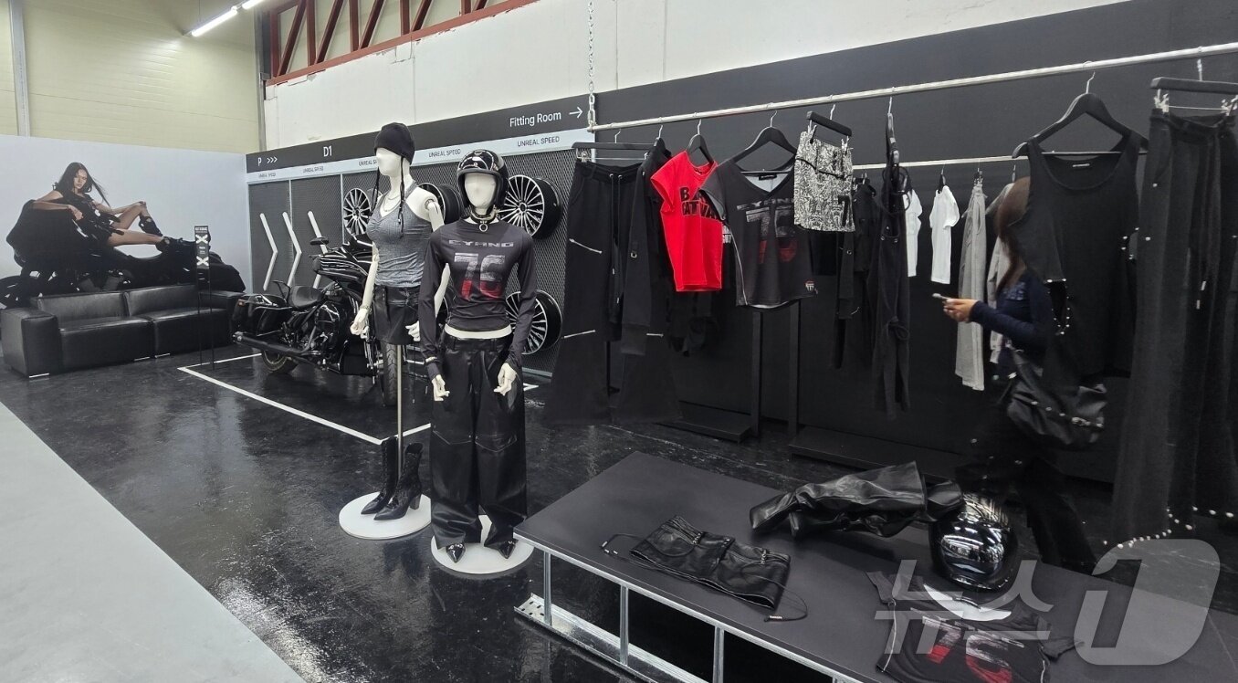 본문 이미지 - 무신사가 육성한 신진 디자이너 브랜드 이양(EYANG)  ⓒ 뉴스1 최소망