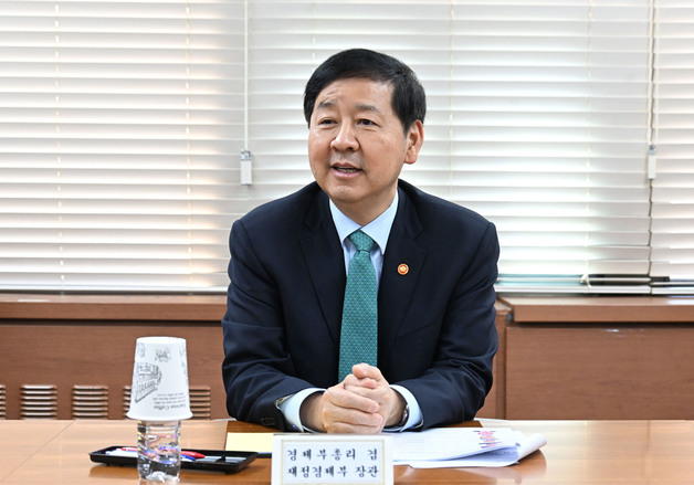 구윤철 "청사진 담은 경제성장전략 마련…잠재성장률 반등 원년으로"