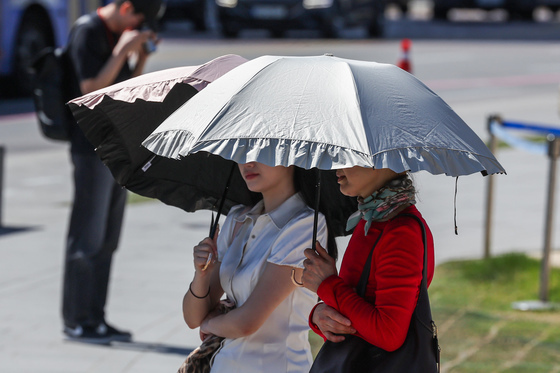 [오늘의 날씨]대구·경북(26일, 일)…대기 건조, 낮 최고 21~27도