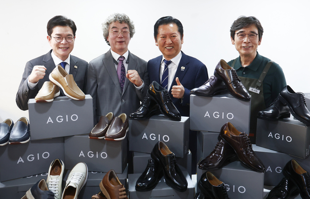 '90도 인사' 정청래·유시민, 정원오 지원…탁현민까지 친노 한자리