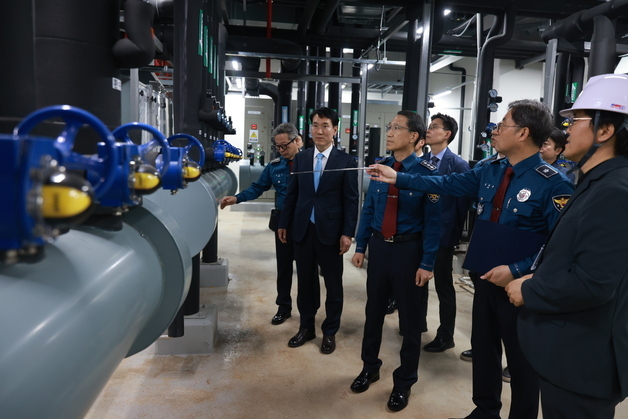 유재성 경찰청장 대행, 탄소중립 선도관서 현장 점검