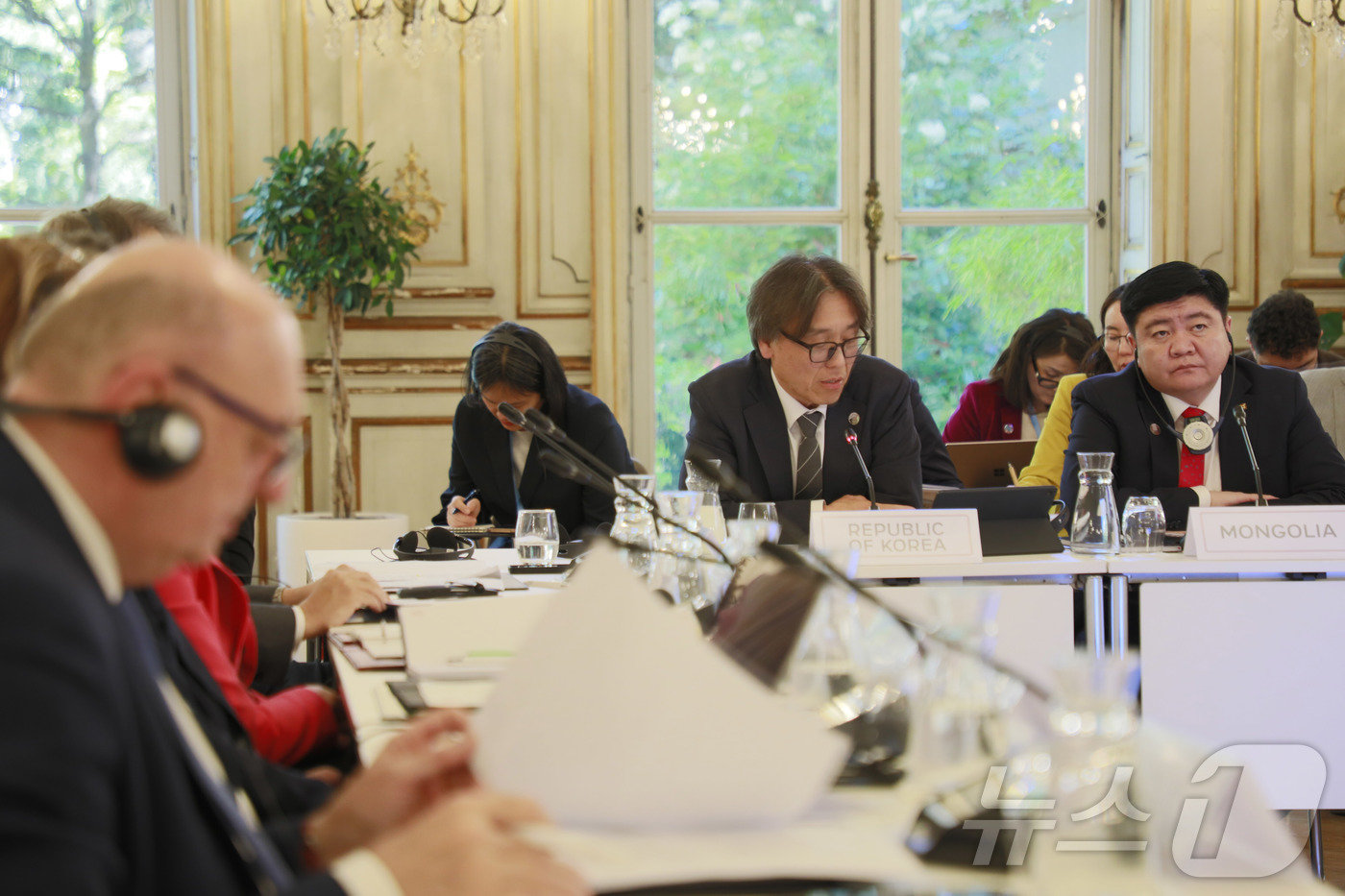 (서울=뉴스1) = 금한승 기후에너지환경부 1차관이 24일(현지시간) 프랑스 파리에서 열린 G7 환경장관회의에서 발언을 하고 있다. (기후에너지환경부 제공. 재판매 및 DB 금지) …