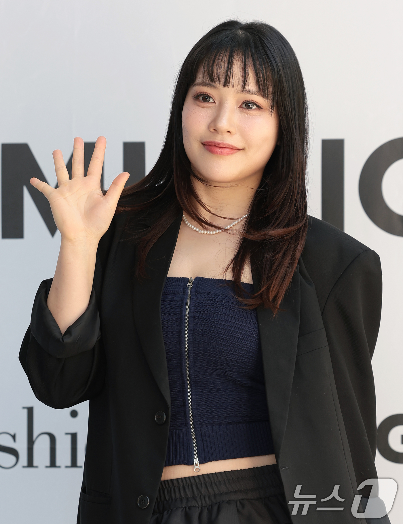 (서울=뉴스1) 권현진 기자 = 가수 슬비가 24일 성동구 성수동 더블유미션에서 열린 ‘홀리넘버세븐과 코타로 타니야마의 콜라보 팝업 전시’에 참석해 포즈를 취하고 있다. 2026. …