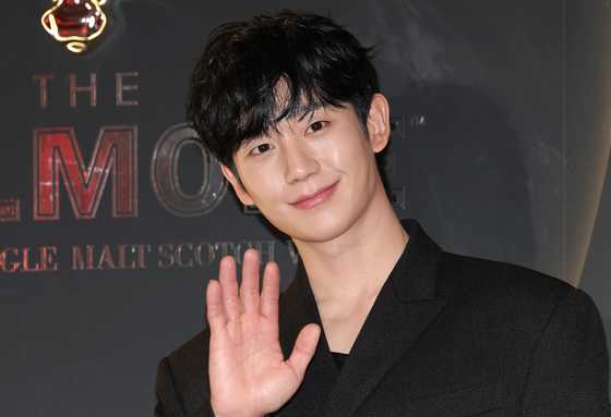 정해인, 힐링 미소