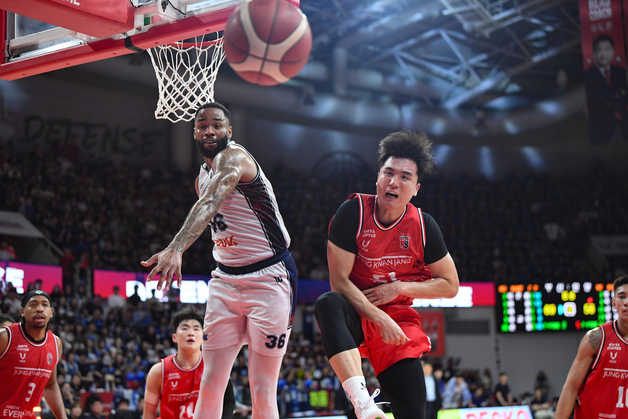 KCC, 4강 PO 1차전 정관장 제압… 챔프전 진출 78.6% 잡았다