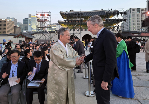 허민 국가유산청장, 2026년 봄 궁중문화축전 개막제 참석