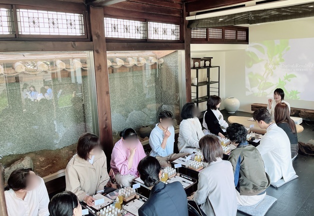 "북촌 한옥서 유유자적"…롯데홈쇼핑이 VIP를 대접하는 법