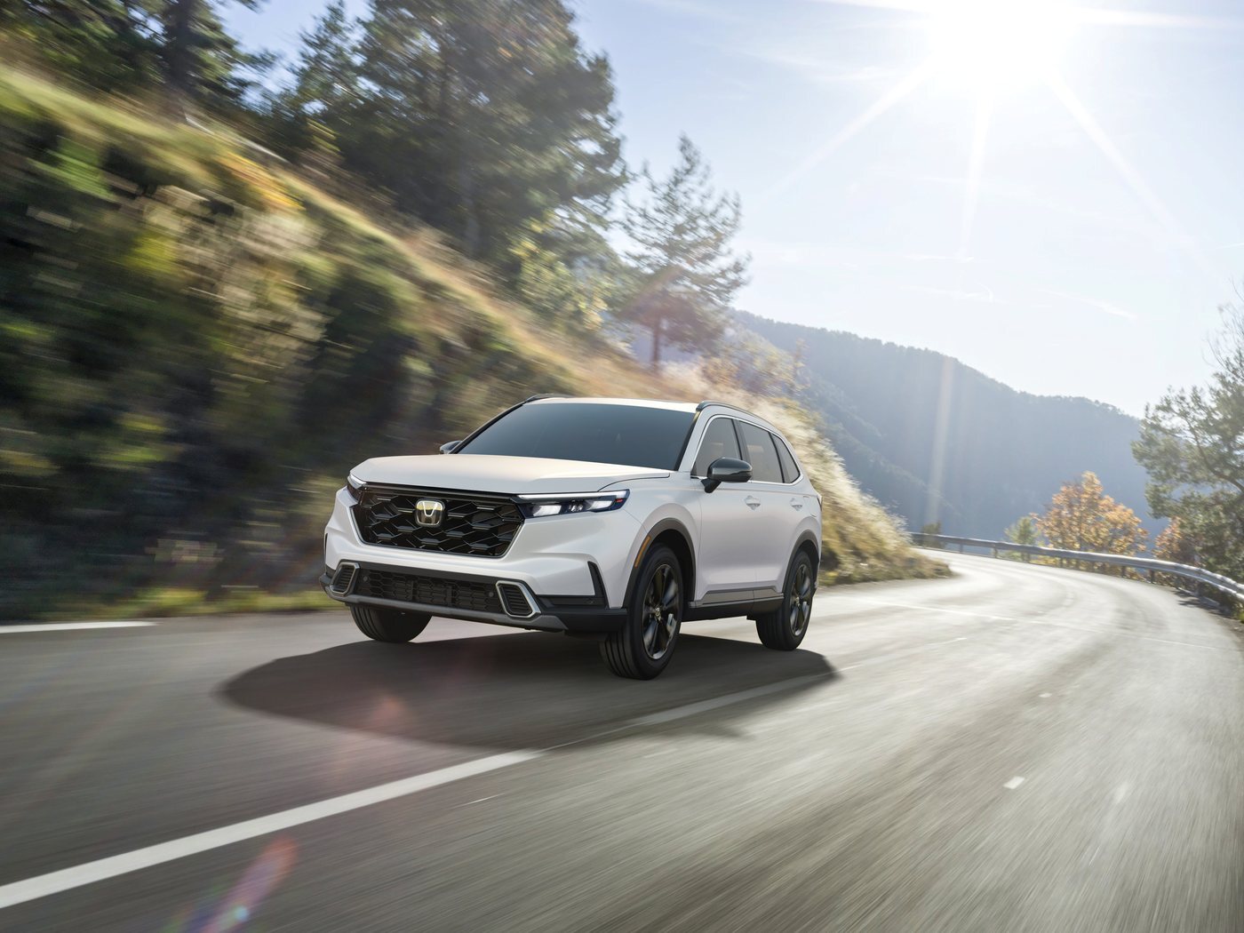 본문 이미지 - 2025년 11월 국내에 출시된 혼다 준중형 SUV 'CR-V'의 6세대 부분 변경 모델 외관(자료사진. 혼다코리아 제공).