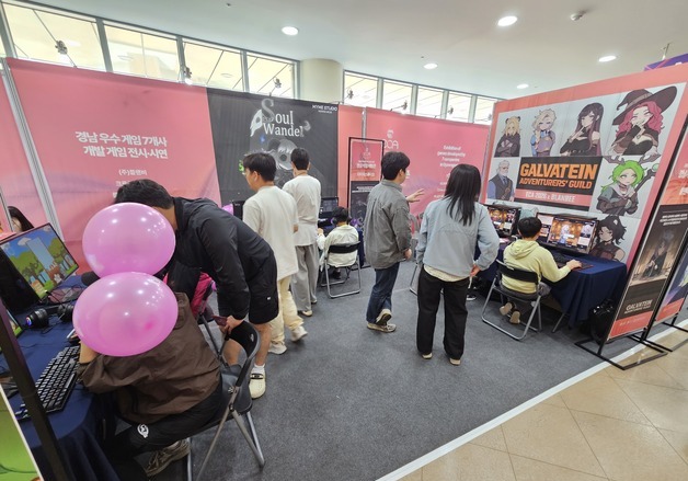 철권8 '무릎'·스트리트 파이터6 선수들 총출동…진주 이스포츠 후끈