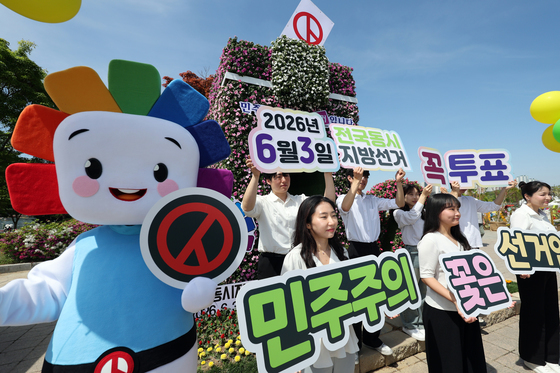 민주당 독주냐, 조국혁신당·'무소속 현역' 견제냐