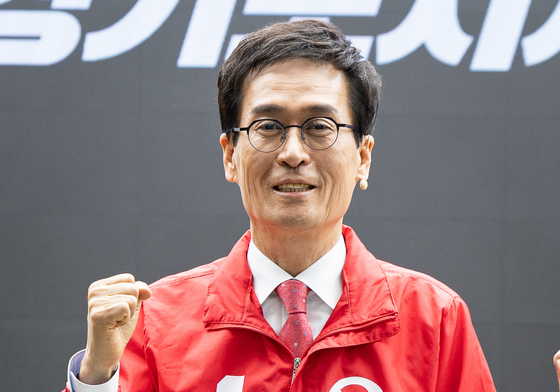 기념 촬영하는 함진규 국민의힘 경기도지사 예비후보