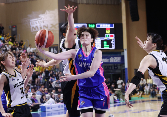 돌파하는 나나미