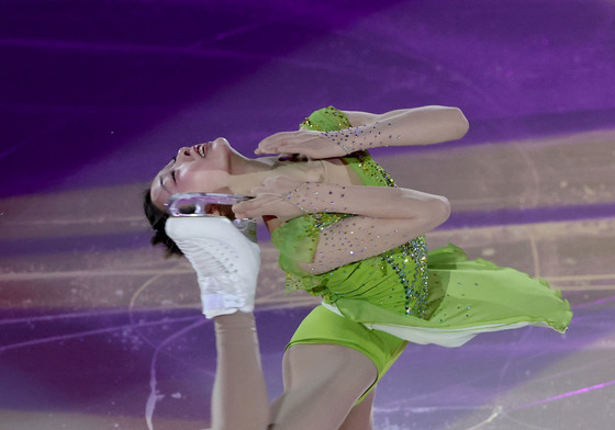 허지유의 환상적인 연기