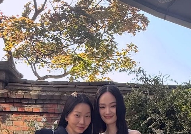 모델 신현지 결혼식 공개…장윤주·방민아·김지유 참석 "너무 예뻐" [N샷]