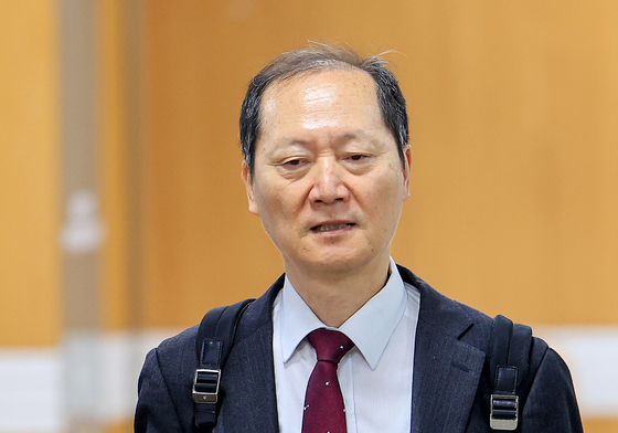 [속보] 특검, '안가회동 위증' 이완규 전 법제처장 징역 3년 구형