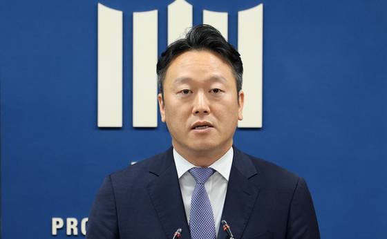 5·16 저항한 군단장·이근안 피해자 재심…檢 '과거사 회복' 주력(종합)