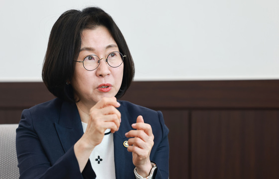 "1초라도 빨리" 기상청 폭우대응 5단계 확대…지방청 '즉시문자' 쏜다