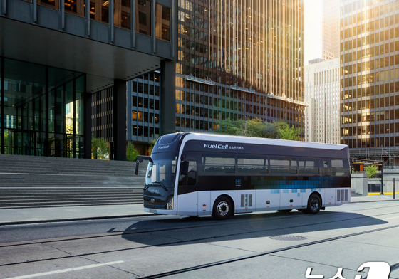 현대차 전주공장, 수소버스로 전주국제영화제 손님 나른다