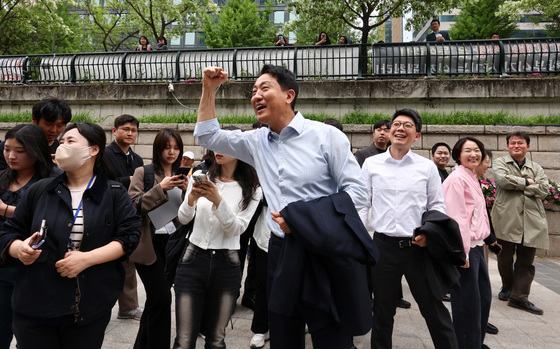 에비후보자 등록 마친 오세훈 국민의힘 서울시장 후보