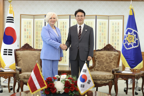 金총리, 라트비아 국회의장 면담…청년교류 등 협력 확대 논의