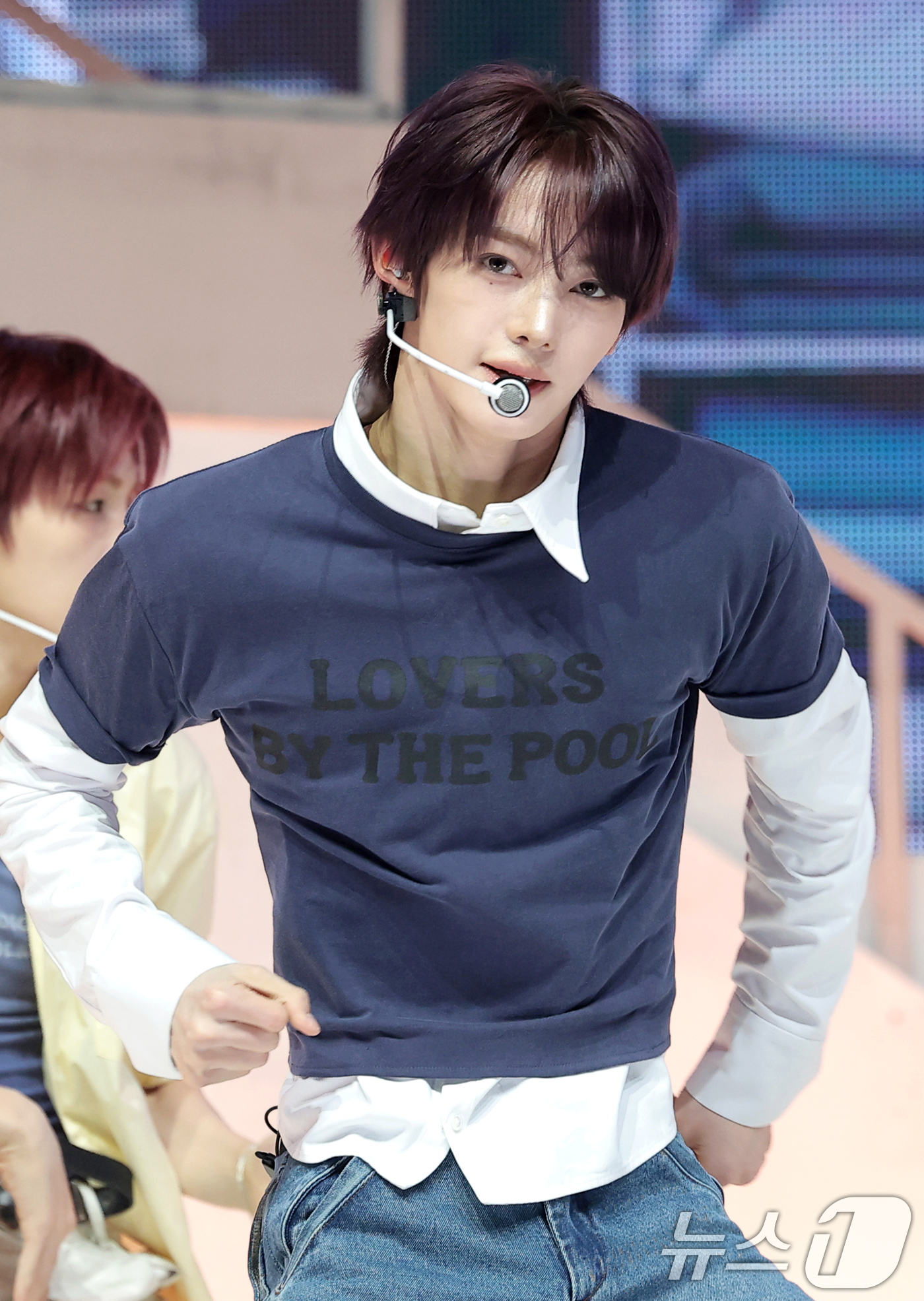 (서울=뉴스1) 권현진 기자 = 그룹 투어스(TWS) 한진이 27일 오후 서울 광진구 예스24라이브홀에서 가진 미니 5집 ‘노 트레지디(NO TRAGEDY)’ 발매 기념 쇼케이스에 …