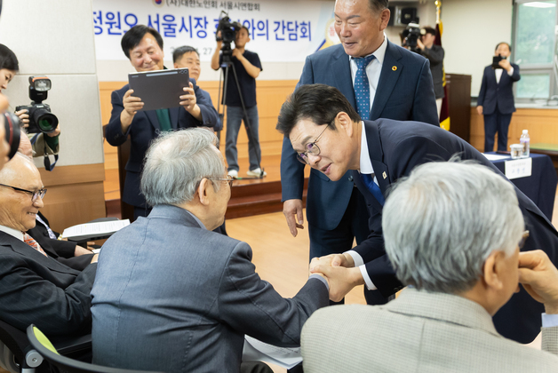 정원오, 험지 '강남3구·용산' 표심 공략…"재건축, 전력 다해 뒷받침"(종합)