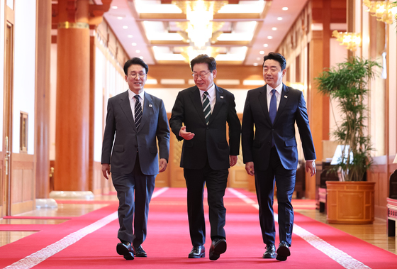 이재명 대통령 '국무회의 참석'