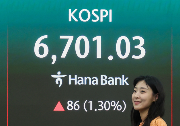 6700선 뚫은 코스피