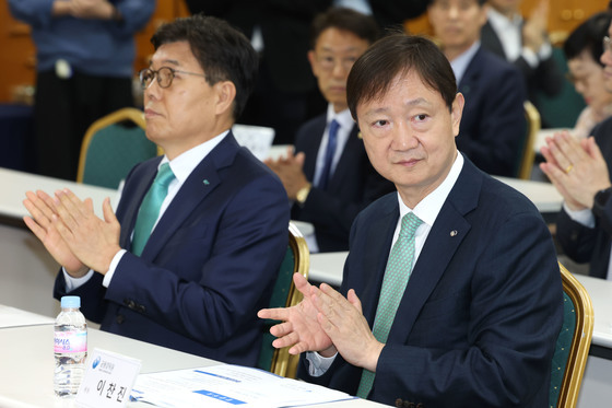 업무협약식 참석한 이찬진 금감원장