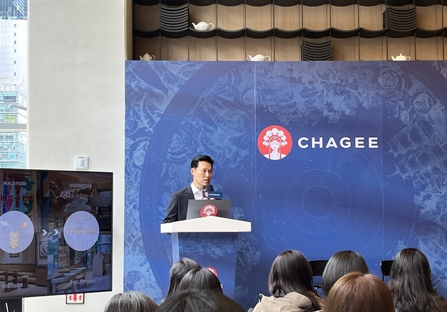 "장원영이 마신 그 밀크티"…중국 茶 브랜드 차지, 韓 시장 출사표