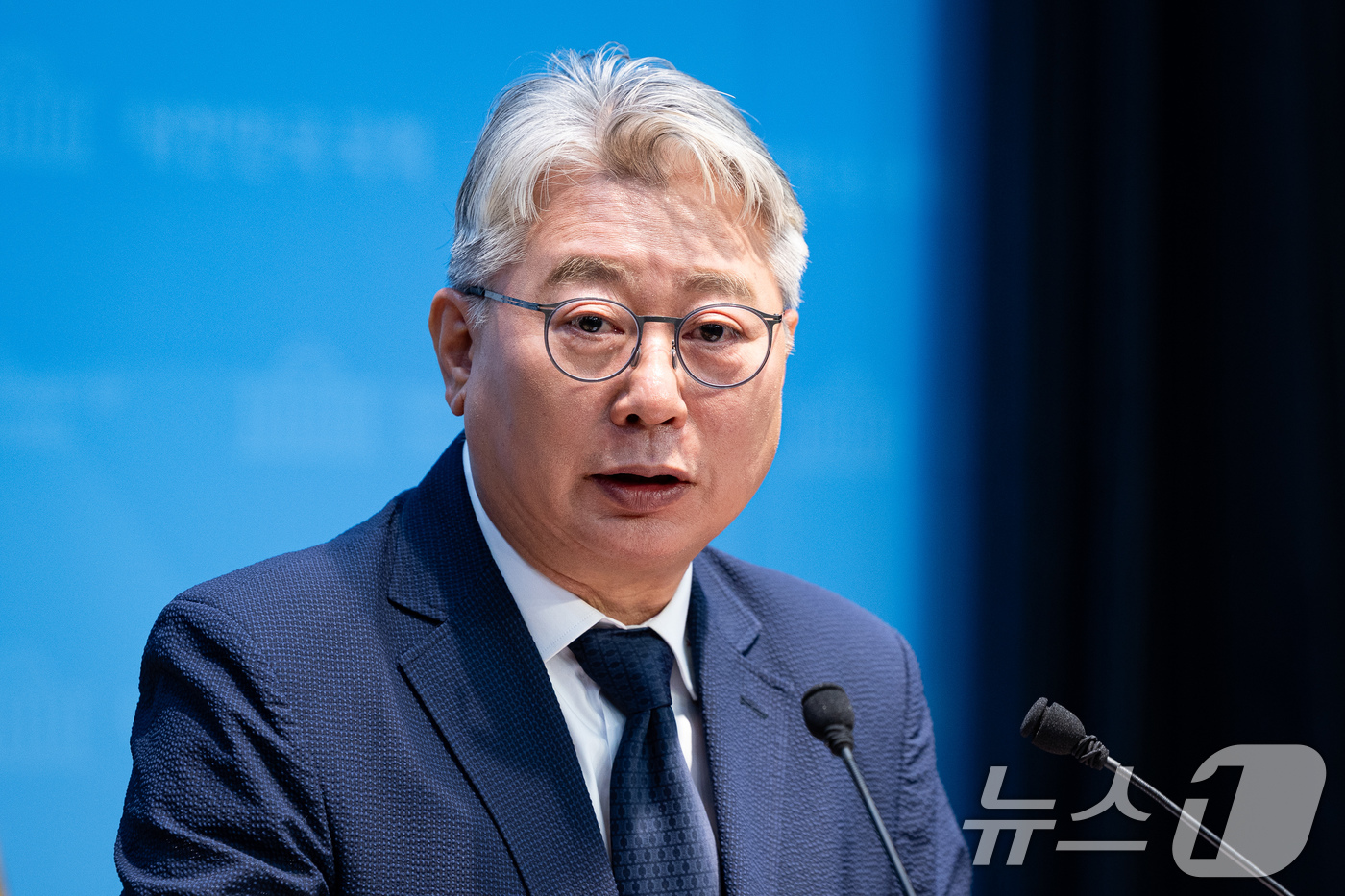 (서울=뉴스1) 유승관 기자 = 개혁신당 소속 조응천 전 의원이 28일 서울 여의도 국회 소통관에서 6·3 지방선거 경기도지사 선거 출마선언 기자회견을 하고 있다. 2026.4.2 …