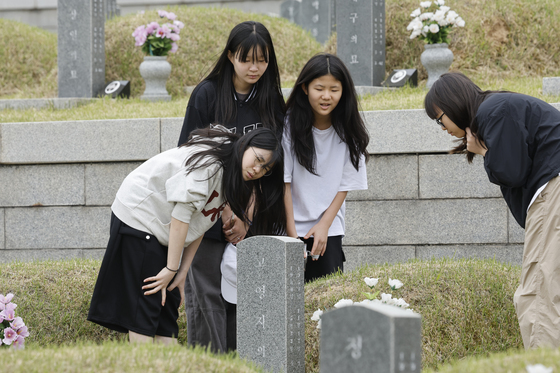 5월 앞두고 열사들 기억할래요